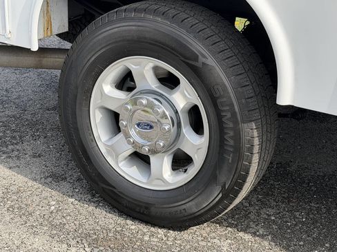 Used 2016 Ford F250 XL w/ XL Appearance Package image 20