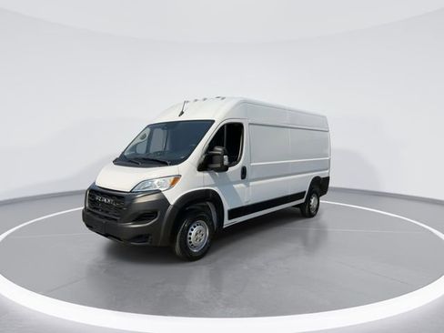 Used 2023 RAM ProMaster 2500 FWD image 4