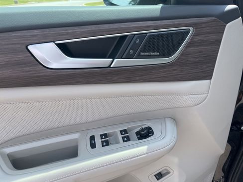 New 2026 Volkswagen Atlas SEL Premium R-Line AWD/4WD image 7