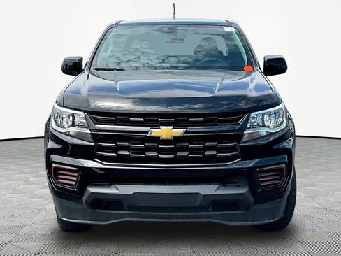 Used 2022 Chevrolet Colorado W/T w/ Custom Special Edition RWD image 2