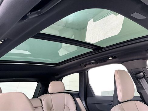 New 2026 Volvo XC60 B5 Core AWD/4WD image 22