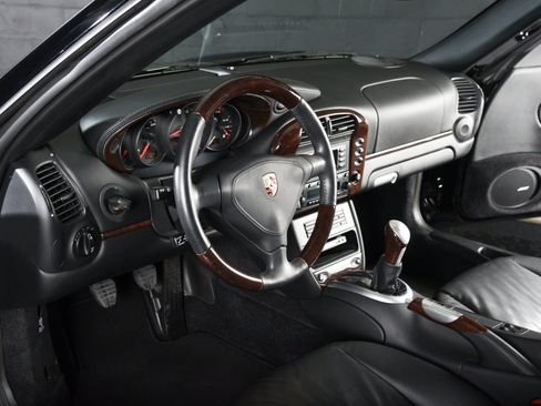 Used 2002 Porsche 911 Turbo AWD/4WD image 21