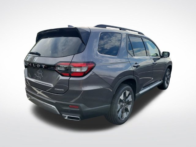 New 2026 Honda Pilot Touring image 13