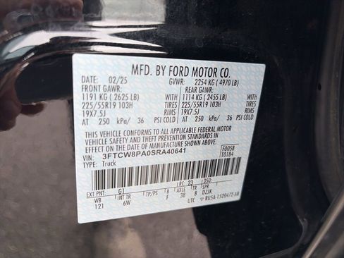 Used 2025 Ford Maverick Lobo AWD/4WD image 33