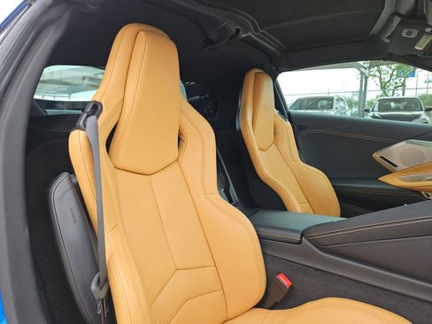 Certified 2024 Chevrolet Corvette Stingray Preferred Cpe image 27