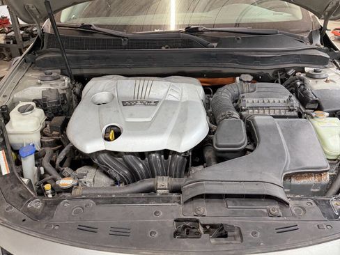 Used 2011 Kia Optima EX w/ Hybrid Premium Technology Pkg image 17