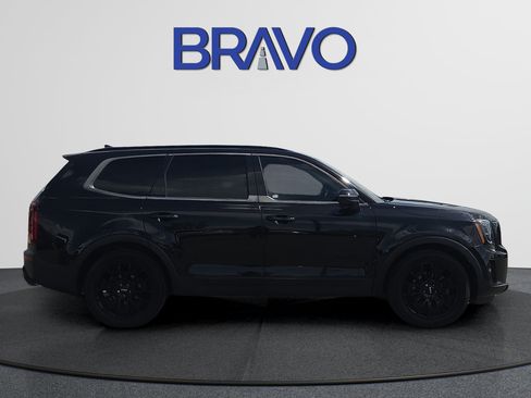Used 2022 Kia Telluride SX w/ SX Prestige Package AWD/4WD image 5