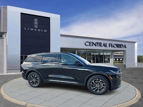 New 2026 Lincoln Nautilus Premier image 1
