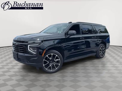 Used 2025 Chevrolet Suburban RST w/ Comfort Package