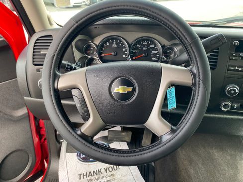 Used 2013 Chevrolet Silverado 1500 LT image 11