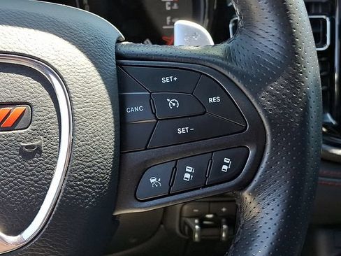 Used 2025 Dodge Durango GT AWD/4WD image 27