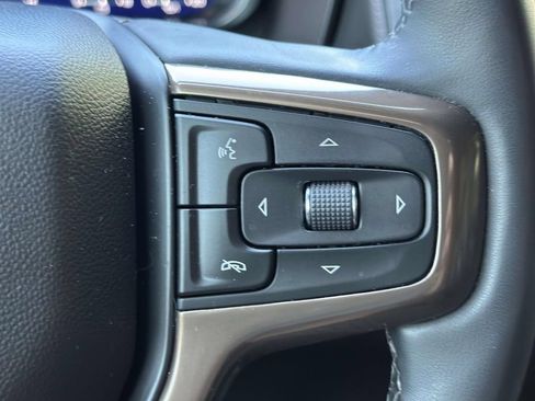 Used 2023 Chevrolet Suburban High Country AWD/4WD image 16