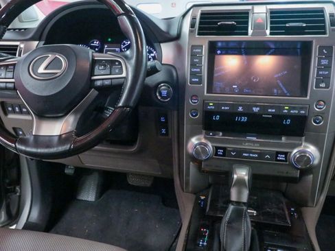 Used 2021 Lexus GX 460 Premium w/ Premium Package AWD/4WD image 25