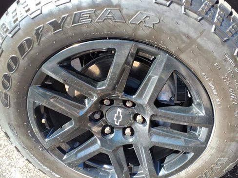 Used 2023 Chevrolet Silverado 1500 RST w/ Rally Edition image 6