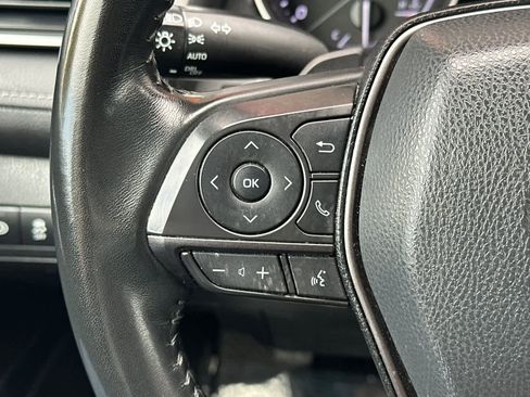 Certified 2022 Toyota Camry SE image 24