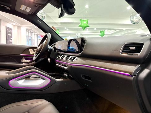 Used 2025 Mercedes-Benz GLE 350 4MATIC image 16