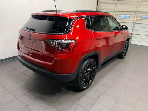 New 2026 Jeep Compass Latitude AWD/4WD image 3
