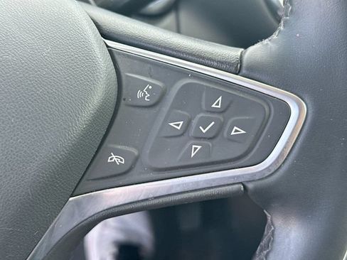 Used 2023 Chevrolet Equinox LT FWD image 43