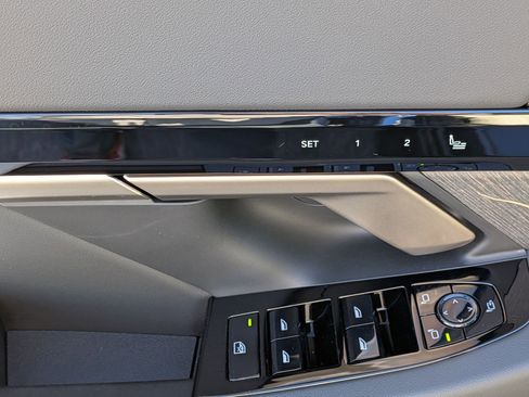 New 2026 BMW 530i w/ M Sport Package image 12