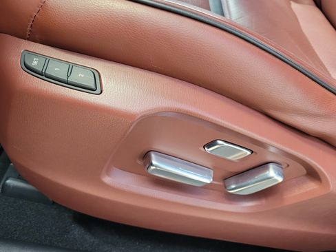 Used 2017 MAZDA CX-9 Signature image 24