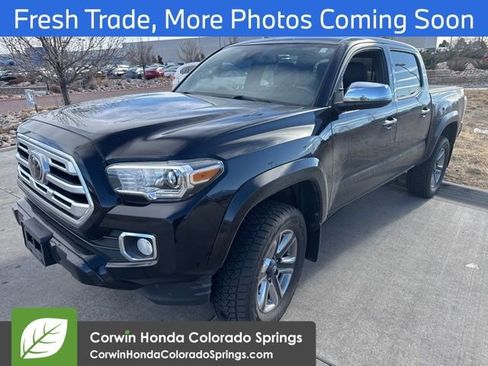 Used 2018 Toyota Tacoma Limited image 3