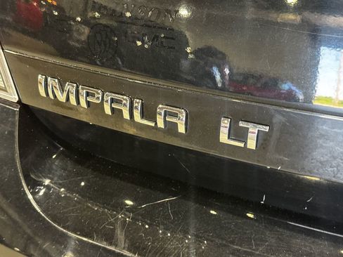 Used 2014 Chevrolet Impala LT w/ LT Sunroof Package FWD image 27