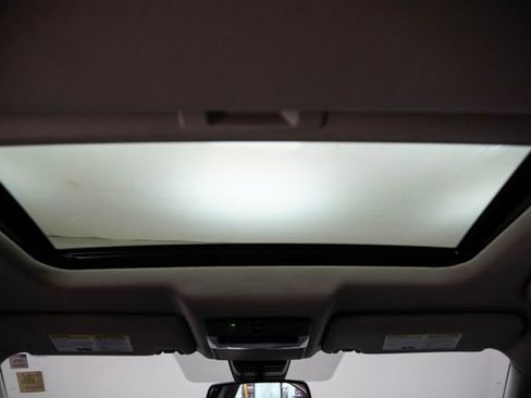 Used 2019 Nissan Altima 2.5 Platinum image 6