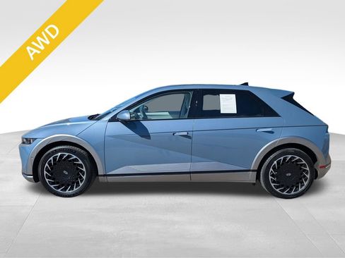 Used 2024 Hyundai Ioniq 5 Limited image 2