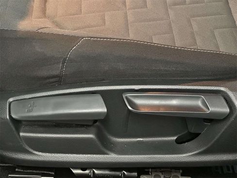 Used 2021 Volkswagen Passat 2.0T S image 16