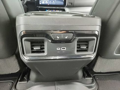 Used 2023 GMC Sierra 1500 AT4X AWD/4WD image 38