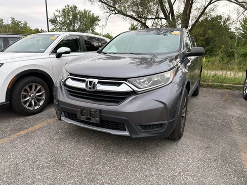 Used 2017 Honda CR-V LX image 7