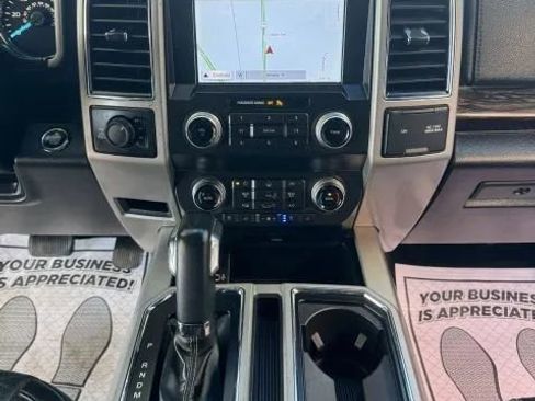 Used 2019 Ford F150 Lariat w/ Equipment Group 502A Luxury image 29