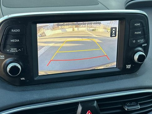 Used 2019 Hyundai Santa Fe SE image 19