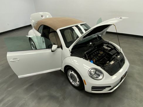 Used 2018 Volkswagen Beetle 2.0T Coast FWD image 55