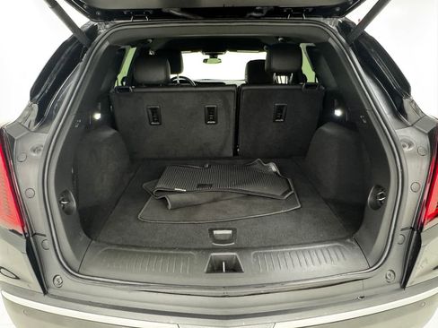 Used 2023 Cadillac XT5 Luxury image 35