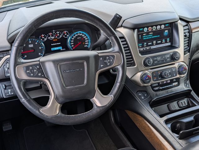 Used 2018 GMC Yukon Denali w/ Open Road Package AWD/4WD image 12