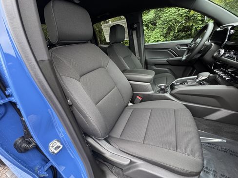 New 2026 GMC Canyon Elevation w/ Convenience Package RWD image 51