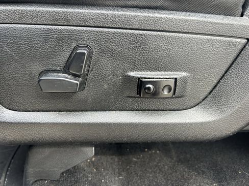 Used 2017 RAM 1500 Sport w/ Convenience Group image 11