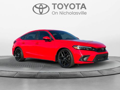 Used 2023 Honda Civic Sport Touring image 7
