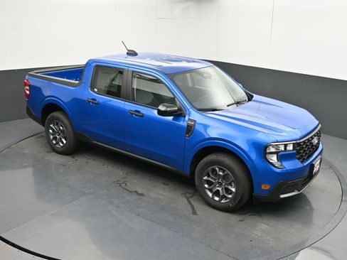 New 2026 Ford Maverick XLT w/ Equipment Group 301A AWD/4WD image 27