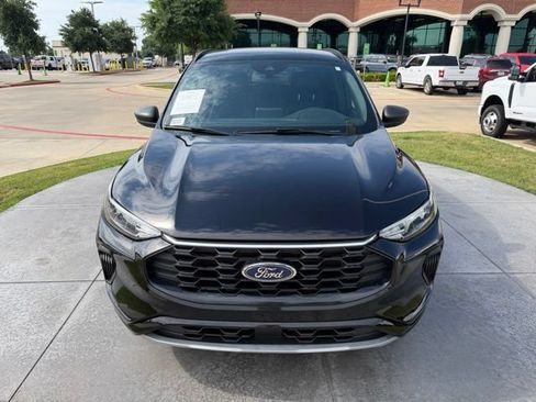 Used 2024 Ford Escape ST-Line FWD image 2