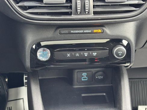 Used 2023 Ford Escape ST-Line w/ Tech Pack #1 image 25