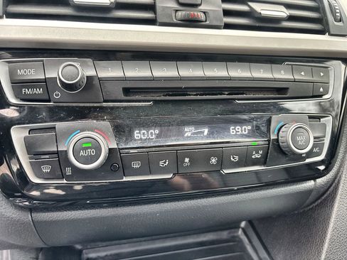 Used 2017 BMW 320i Sedan image 16