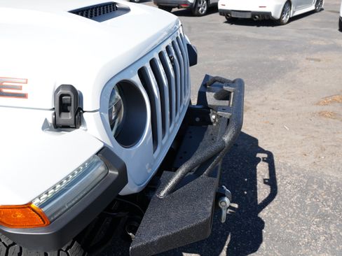 Used 2021 Jeep Gladiator Mojave AWD/4WD image 8