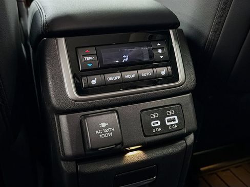 Used 2025 Subaru Ascent Bronze Edition AWD/4WD image 28