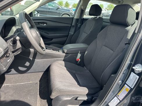 Used 2023 Honda Accord LX image 14