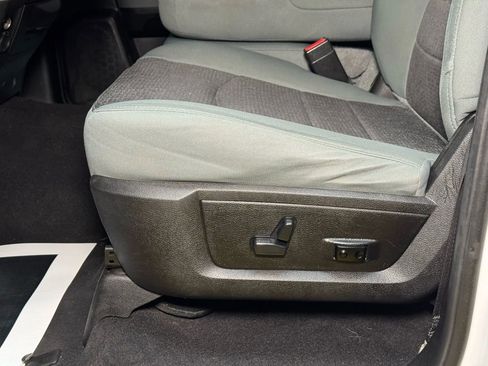 Used 2019 RAM 1500 Big Horn image 32