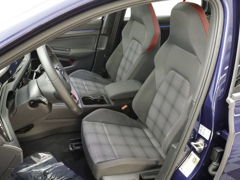 Used 2022 Volkswagen GTI SE FWD image 14