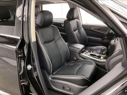 Used 2017 INFINITI QX60 Luxe w/ Deluxe Technology Package image 7