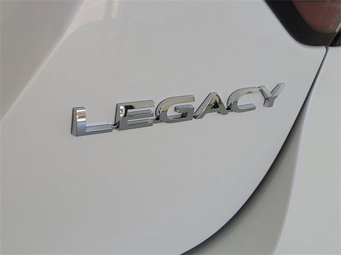 Used 2024 Subaru Legacy Limited image 10